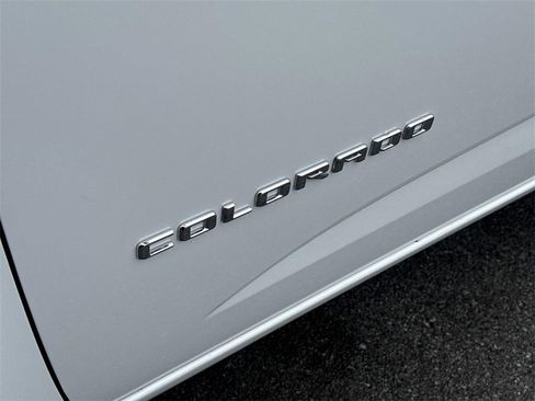 Used 2022 Chevrolet Colorado W/T w/ WT Convenience Package image 27