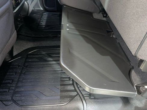 Used 2021 GMC Sierra 1500 Elevation w/ Preferred Package image 13