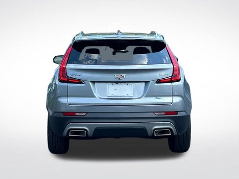 Used 2023 Cadillac XT4 Premium Luxury FWD image 12