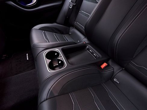 Used 2023 Mercedes-Benz AMG GT 63 image 59