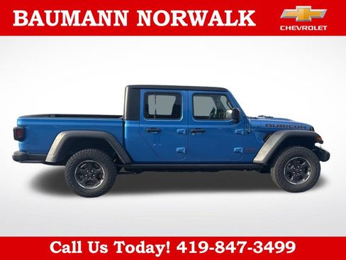 Used 2023 Jeep Gladiator Rubicon w/ Cold Weather Group AWD/4WD image 1