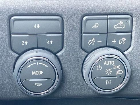 New 2026 Chevrolet Silverado 2500 LT w/ Trail Boss Package image 33