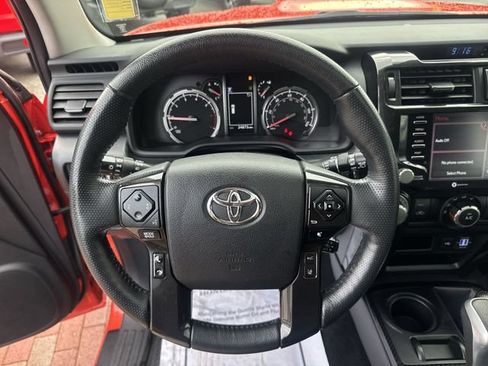 Used 2024 Toyota 4Runner TRD Off-Road Premium w/ Moonroof Package AWD/4WD image 15
