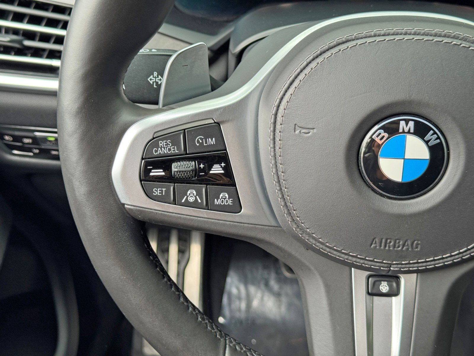 Used 2020 BMW X5 M50i AWD/4WD image 24