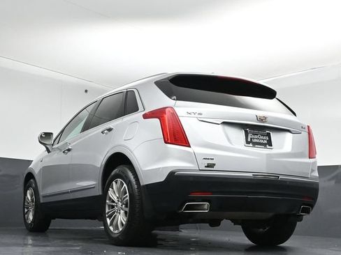 Used 2017 Cadillac XT5 Luxury w/ Driver Awareness Package AWD/4WD image 42
