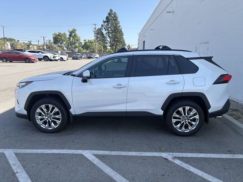 Certified 2025 Toyota RAV4 XLE Premium FWD image 2