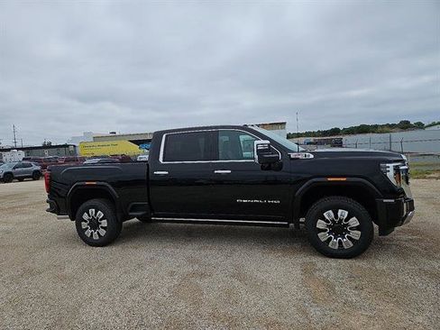 New 2025 GMC Sierra 2500 Denali w/ Denali Reserve Package image 10