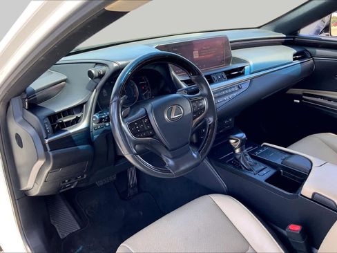 Used 2020 Lexus ES 350 w/ Premium Package FWD image 17