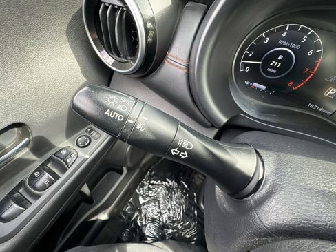 Certified 2023 Nissan Kicks SR w/ SR Premium Package FWD image 26