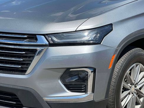 Used 2023 Chevrolet Traverse LT AWD/4WD image 8