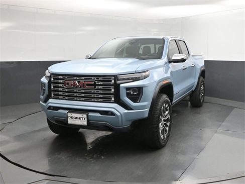 Used 2025 GMC Canyon Denali image 30