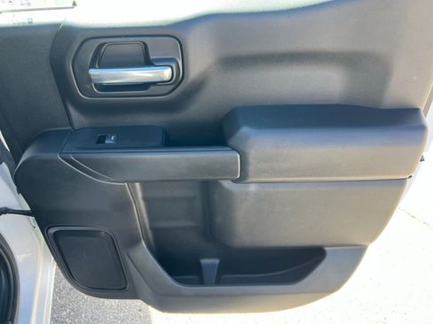 Used 2025 Chevrolet Silverado 1500 W/T RWD image 20