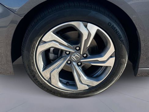 Certified 2019 Honda Accord EX-L image 11