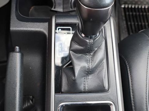 Used 2019 Toyota Tacoma TRD Sport AWD/4WD image 22