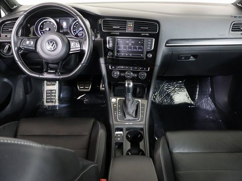 Used 2016 Volkswagen Golf R 4-Door image 25