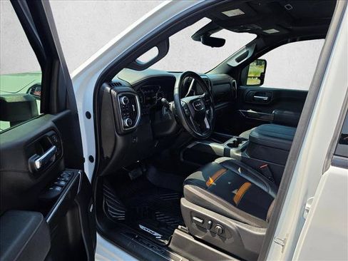 Used 2023 GMC Sierra 2500 AT4 w/ AT4 Premium Plus Package AWD/4WD image 22