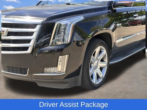 Used 2015 Cadillac Escalade ESV Premium image 5