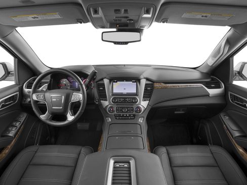 Used 2018 GMC Yukon Denali RWD image 5