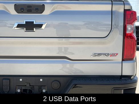 Used 2023 Chevrolet Silverado 1500 ZR2 w/ Technology Package AWD/4WD image 9