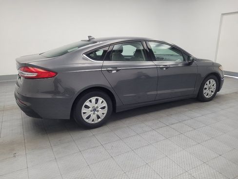 Used 2020 Ford Fusion S FWD image 10