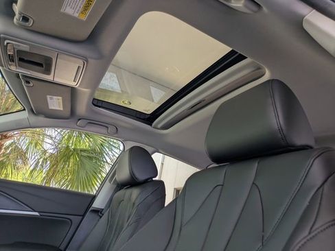 New 2025 Acura Integra image 20