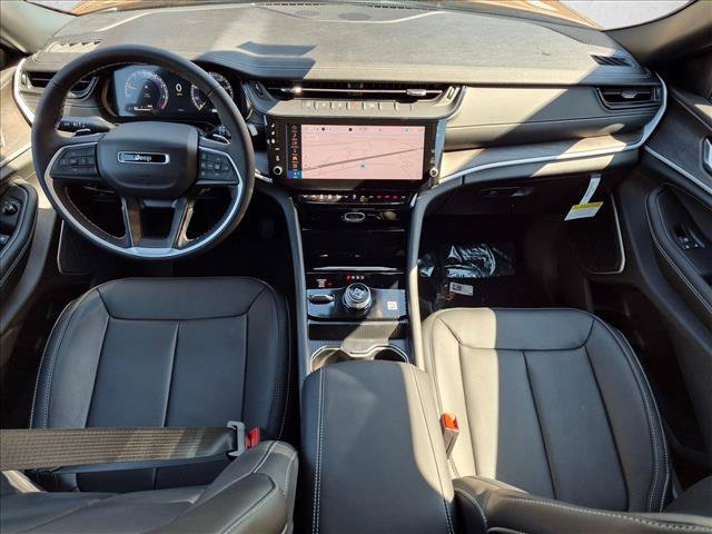 New 2026 Jeep Grand Cherokee Limited AWD/4WD image 15