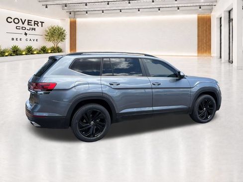 Used 2023 Volkswagen Atlas SE FWD image 12