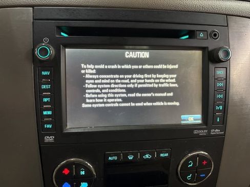 Used 2012 GMC Yukon XL SLT AWD/4WD image 43