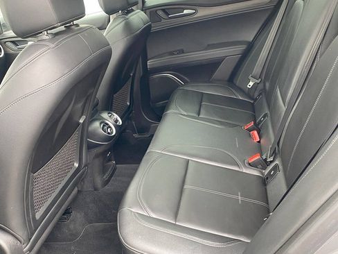 Used 2021 Alfa Romeo Stelvio Ti AWD/4WD image 18