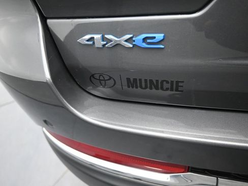 Used 2022 Jeep Grand Cherokee Limited 4xe image 43