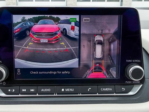 Certified 2023 Nissan Rogue SL FWD image 17