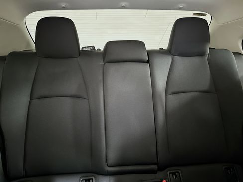 Used 2023 Toyota Corolla LE w/ LE Convenience Package FWD image 29