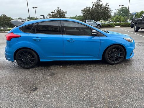 Used 2018 Ford Focus RS AWD/4WD image 15