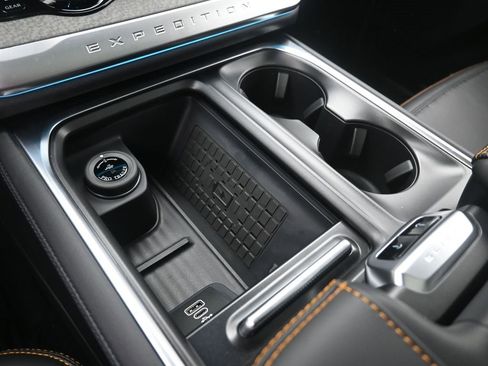 New 2025 Ford Expedition Tremor image 29