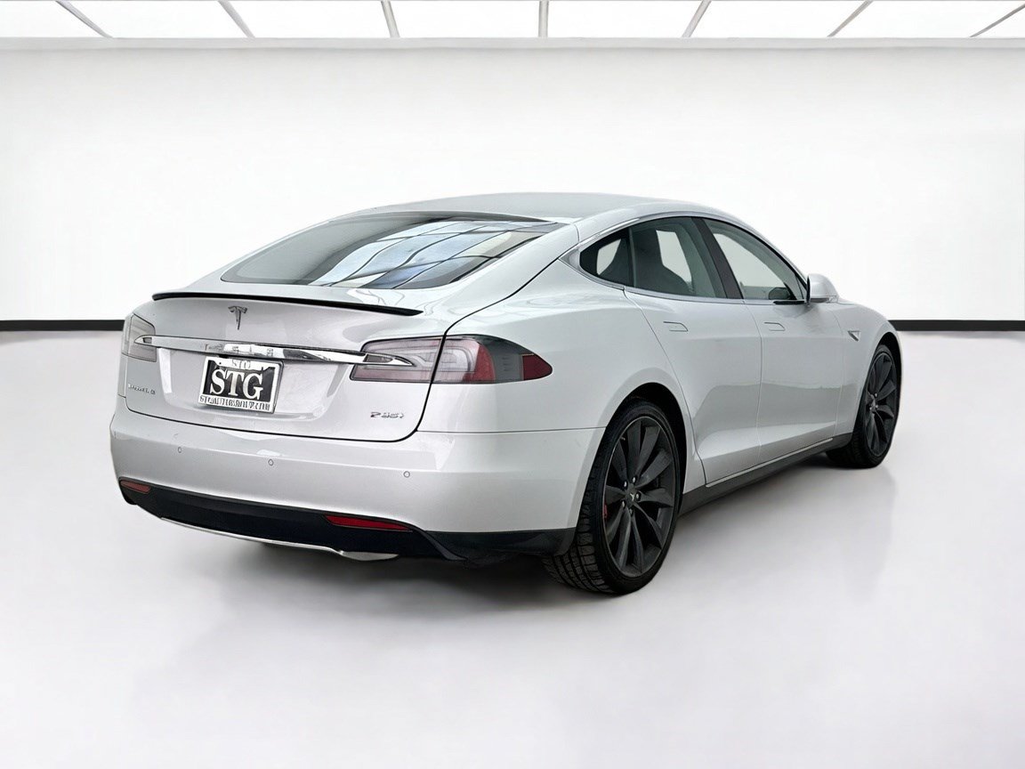 Used 2014 Tesla Model S P85 RWD image 4