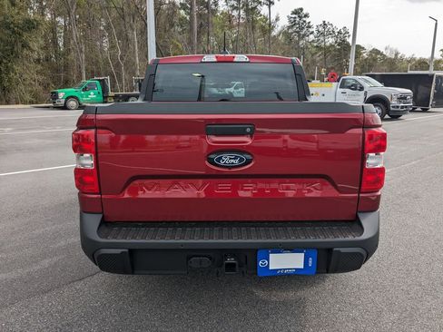 New 2025 Ford Maverick XLT w/ XLT Luxury Package image 5