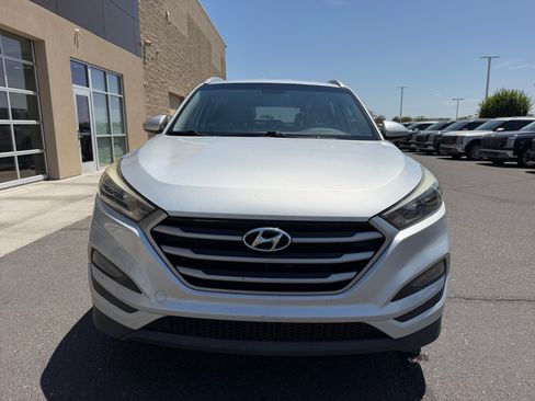 Used 2018 Hyundai Tucson SEL AWD/4WD image 23