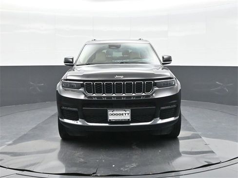 Used 2021 Jeep Grand Cherokee L Limited image 30