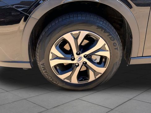 Used 2022 Subaru Outback Touring XT AWD/4WD image 10
