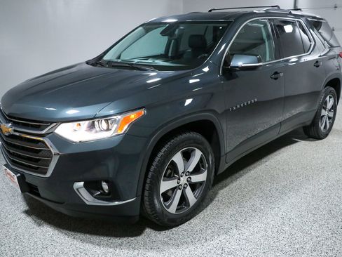 Used 2018 Chevrolet Traverse LT FWD image 38