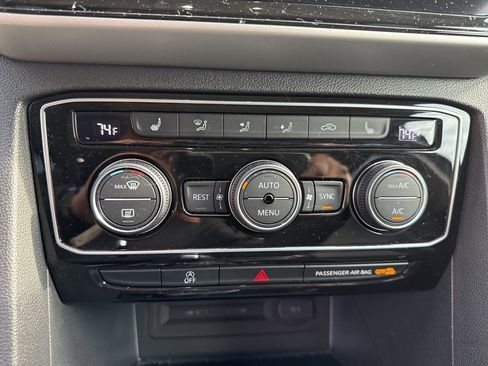 Used 2023 Volkswagen Atlas SEL R-Line image 17