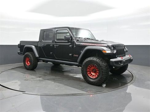 Used 2023 Jeep Gladiator Rubicon w/ Cold Weather Group image 1