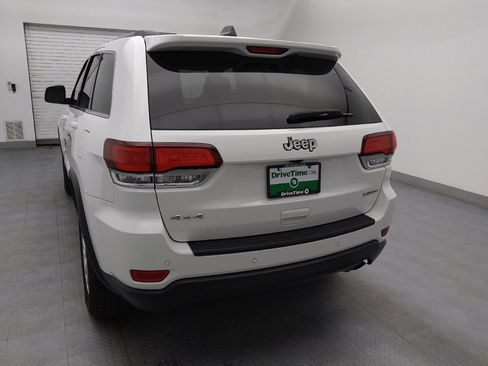 Used 2020 Jeep Grand Cherokee Laredo image 6