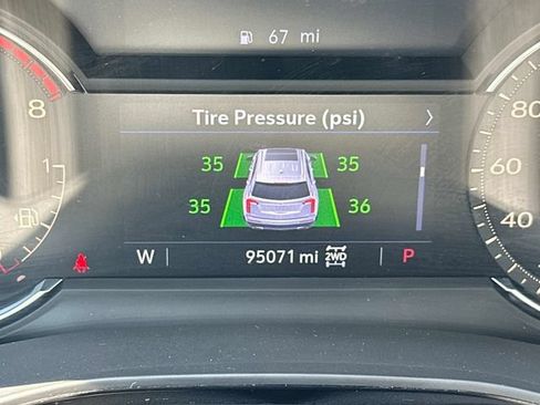Used 2020 Cadillac XT6 Premium Luxury AWD/4WD image 22