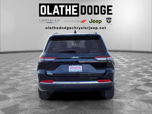 Used 2024 Jeep Grand Cherokee Limited 4xe image 33