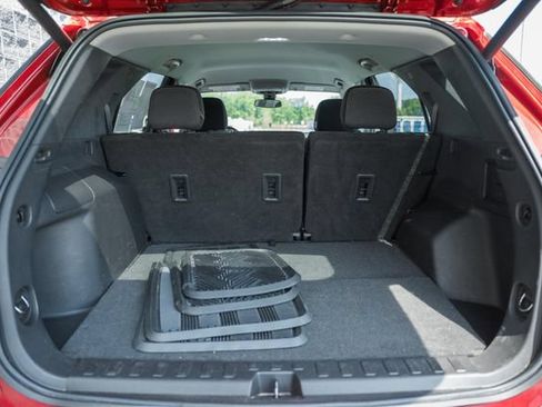 Used 2022 Chevrolet Equinox LT FWD image 12