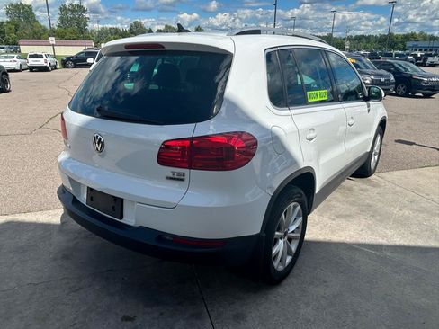 Used 2017 Volkswagen Tiguan Wolfsburg Edition AWD/4WD image 5