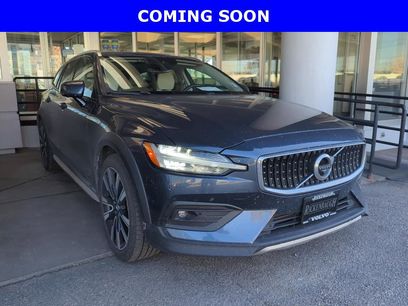 Used 2021 Volvo V60 T5 Cross Country w/ Lounge Package