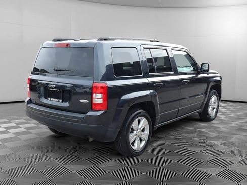 Used 2016 Jeep Patriot Latitude image 7