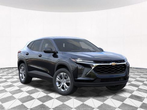 New 2026 Chevrolet Trax LS FWD image 12